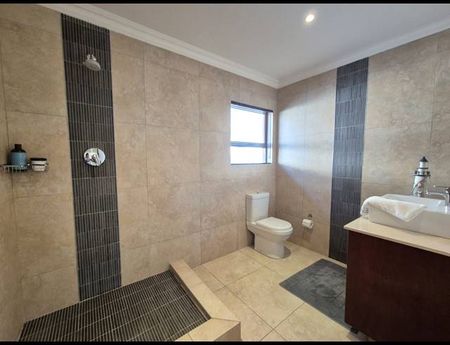 4 BEDROOM HOUSE FOR SALE IN VAALVIEW